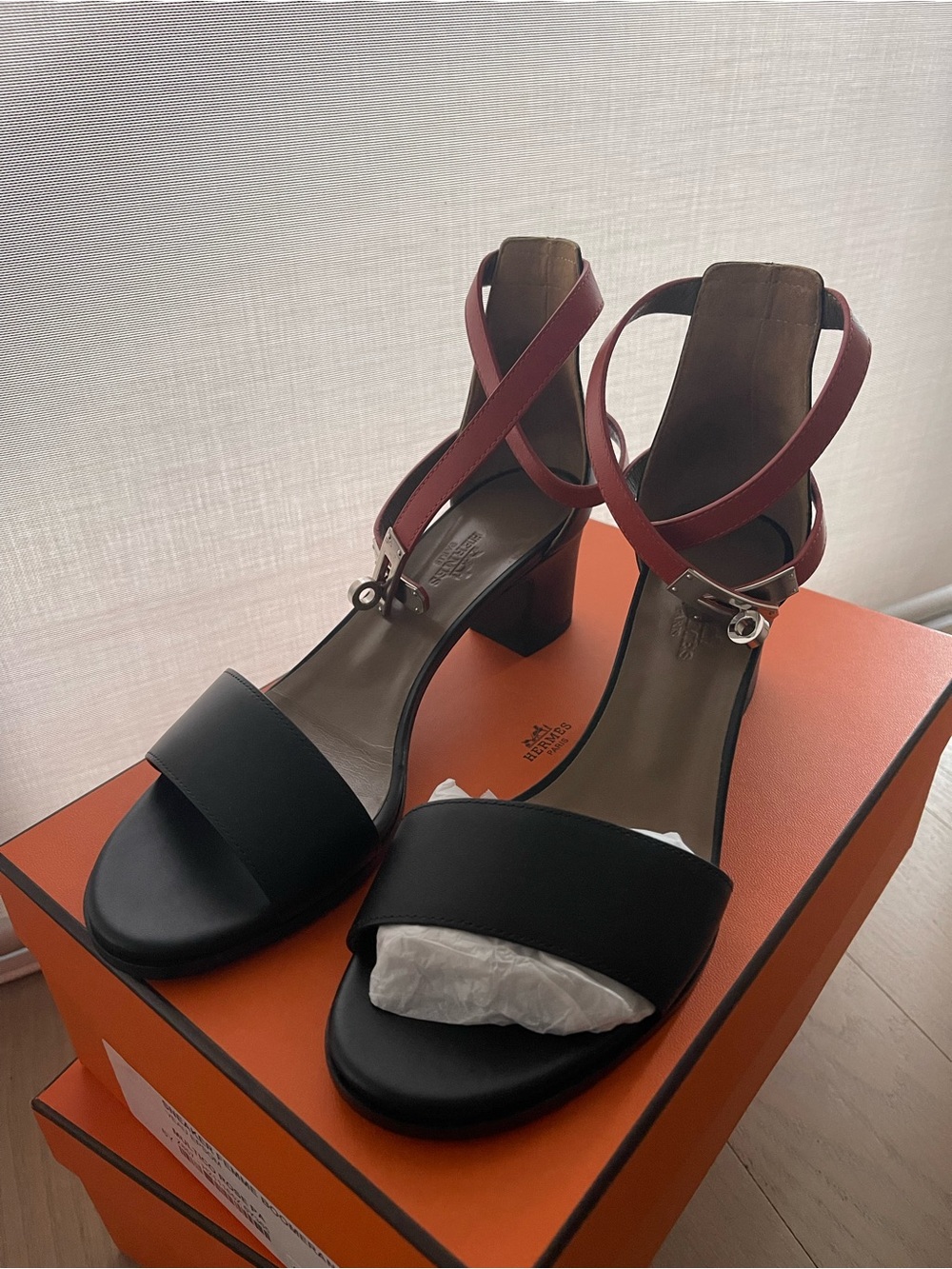 Hermes Black and Burgundy Leather Block Heel Sandals